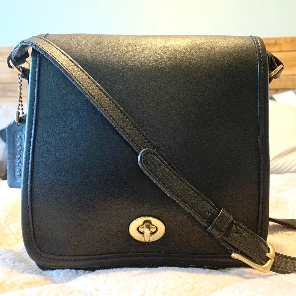 Vintage Coach Black Companion Bag in EUC